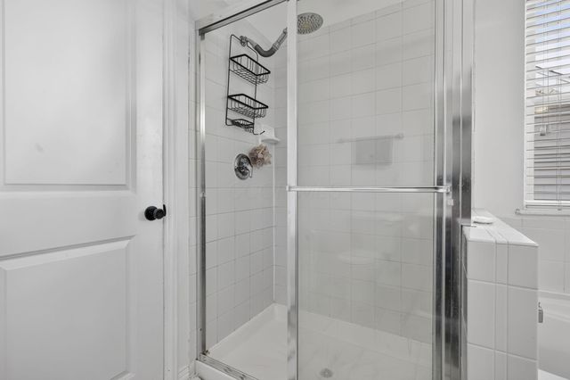 6127 Rackley Way, Westerville, OH 43081