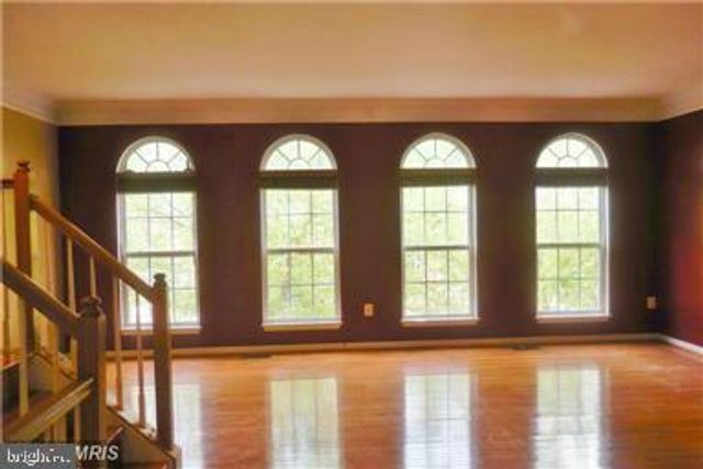 13599 FLYING SQUIRREL DR, Herndon, VA 20171