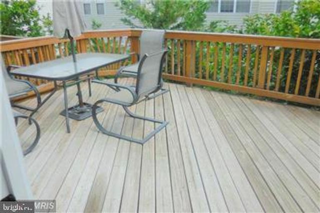 13599 FLYING SQUIRREL DR, Herndon, VA 20171
