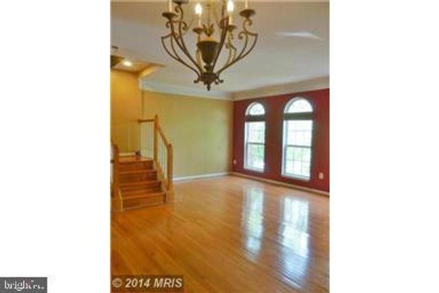 13599 FLYING SQUIRREL DR, Herndon, VA 20171