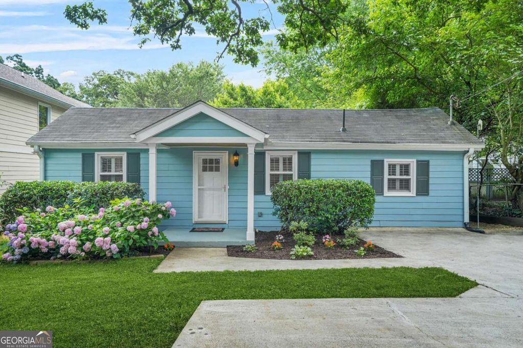 877 MCLENDON Drive, Scottdale, GA 30079