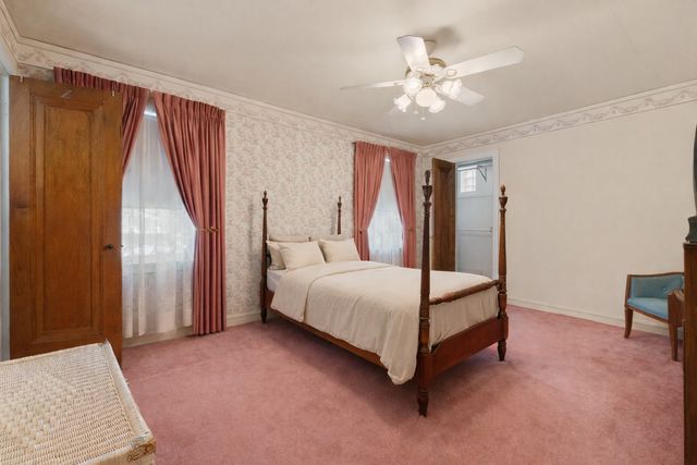 6247 N NEENAH Street, Chicago, IL 60631