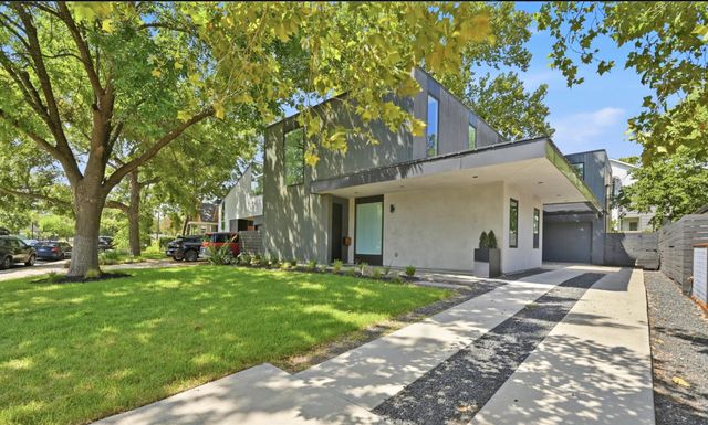 3004 Fontana DR, Austin, TX 78704