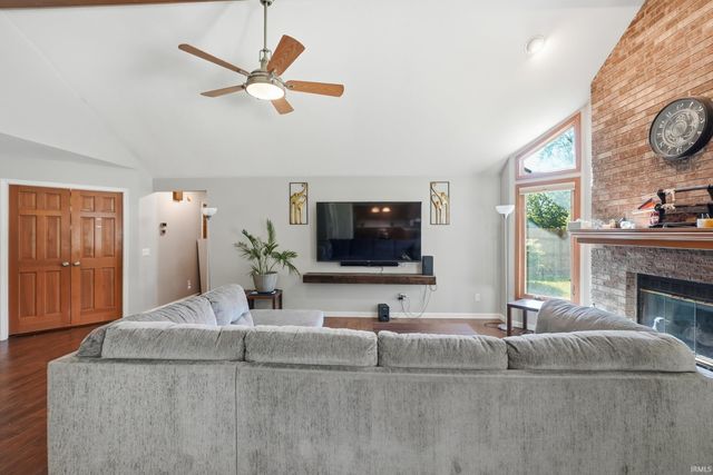 11933 Eagle Creek Place, Fort Wayne, IN 46814