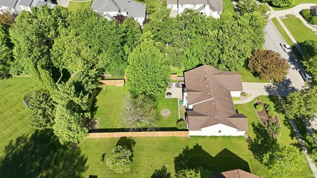 11933 Eagle Creek Place, Fort Wayne, IN 46814