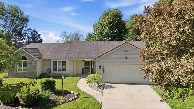11933 Eagle Creek Place, Fort Wayne, IN 46814