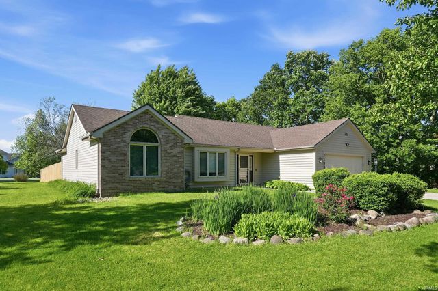 11933 Eagle Creek Place, Fort Wayne, IN 46814