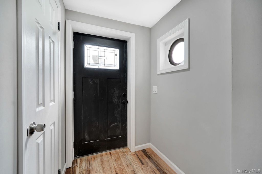 21933 Edgewood Avenue, Laurelton, NY 11413 — photo 4