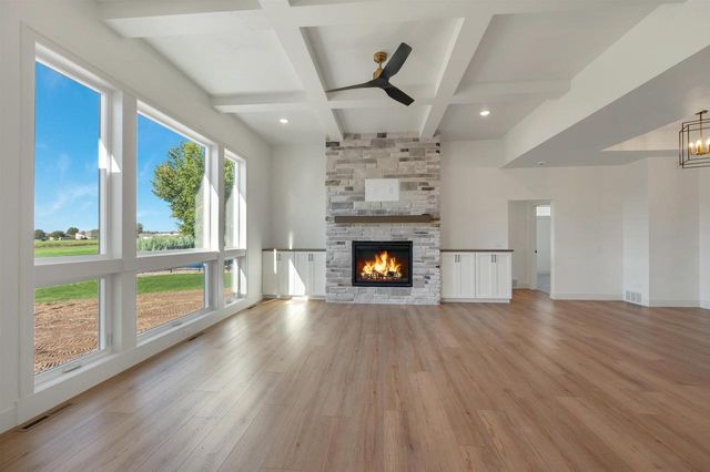 137 BECKERAE COURT, Wrightstown, WI 54180