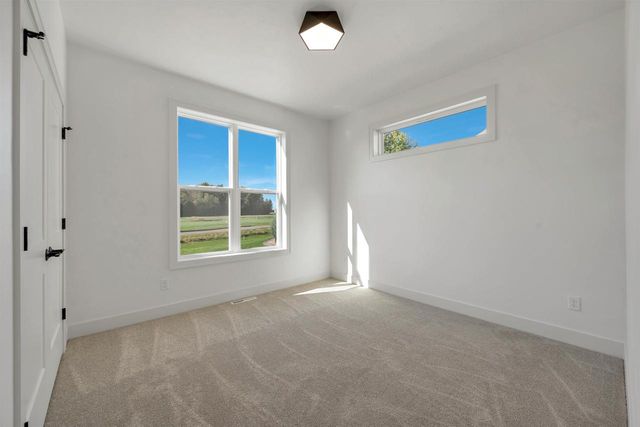 137 BECKERAE COURT, Wrightstown, WI 54180