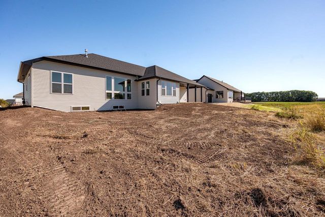137 BECKERAE COURT, Wrightstown, WI 54180