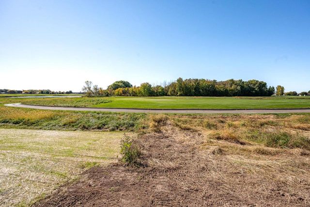 137 BECKERAE COURT, Wrightstown, WI 54180