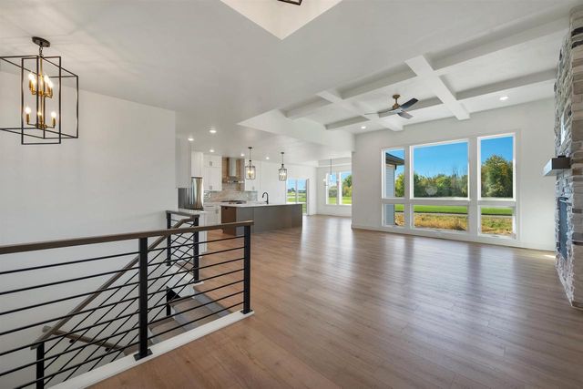 137 BECKERAE COURT, Wrightstown, WI 54180