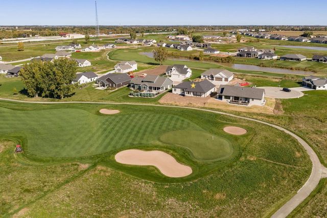 137 BECKERAE COURT, Wrightstown, WI 54180