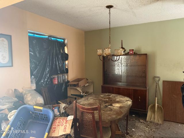 2237 ALDERNEY Court, Middleburg, FL 32068