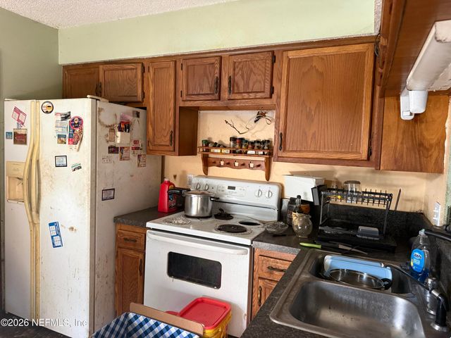 2237 ALDERNEY Court, Middleburg, FL 32068