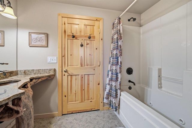 E147 N ROLLOFSON LAKE ROAD, Scandinavia, WI 54977