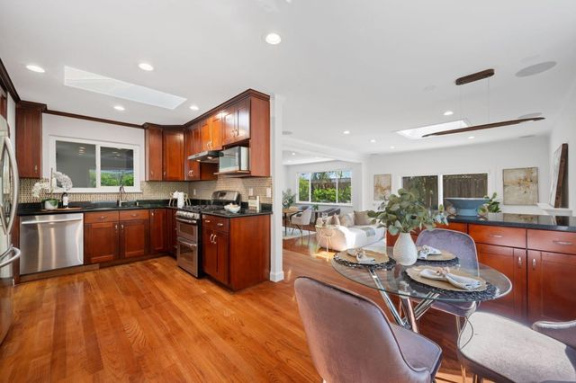 1096 Del Cambre Drive, San Jose, CA 95129