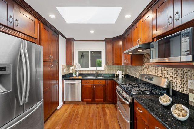 1096 Del Cambre Drive, San Jose, CA 95129