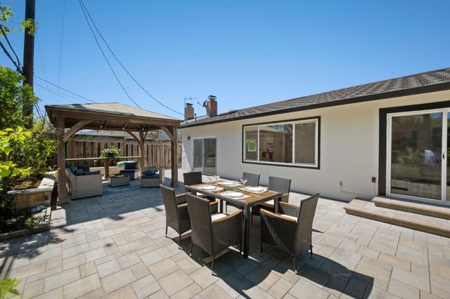 1096 Del Cambre Drive, San Jose, CA 95129