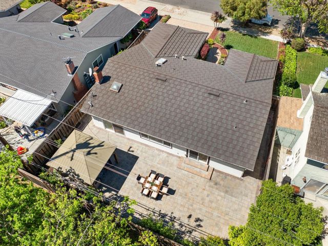 1096 Del Cambre Drive, San Jose, CA 95129