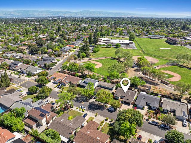 1096 Del Cambre Drive, San Jose, CA 95129