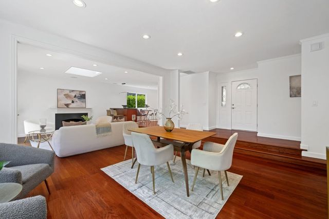 1096 Del Cambre Drive, San Jose, CA 95129