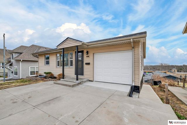 6325 N 31st Avenue, Omaha, NE 68111