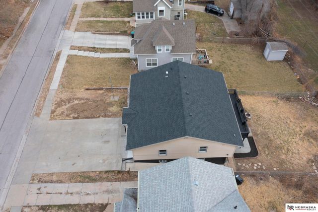 6325 N 31st Avenue, Omaha, NE 68111