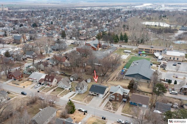 6325 N 31st Avenue, Omaha, NE 68111