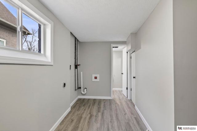 6325 N 31st Avenue, Omaha, NE 68111