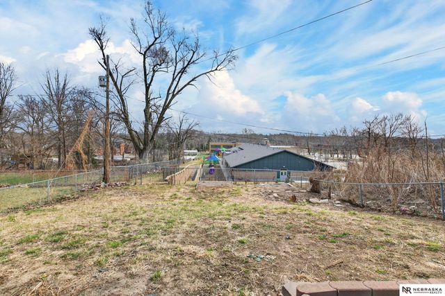 6325 N 31st Avenue, Omaha, NE 68111