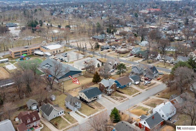 6325 N 31st Avenue, Omaha, NE 68111