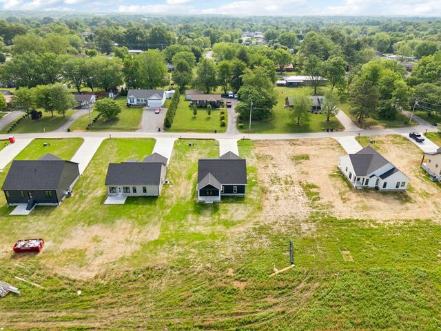 819 Oconner St, Smithville, TN 37166
