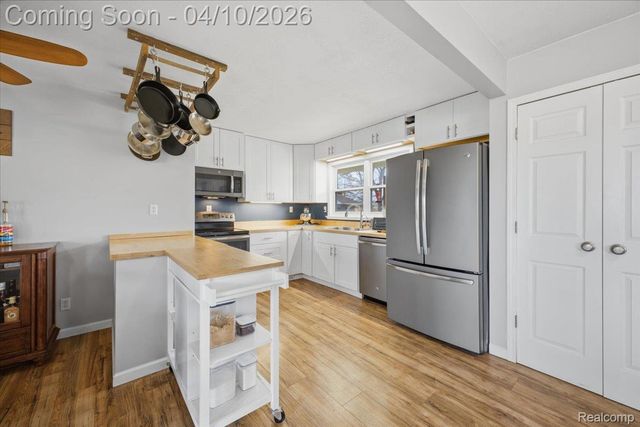 9272 Green Road, Atlas Township, MI 48438