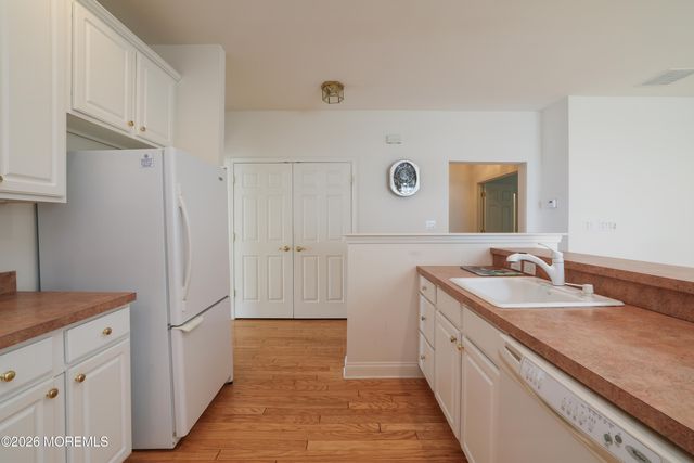 30 Silver Lake Drive, Barnegat, NJ 08005