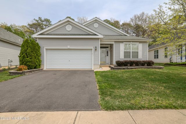 30 Silver Lake Drive, Barnegat, NJ 08005
