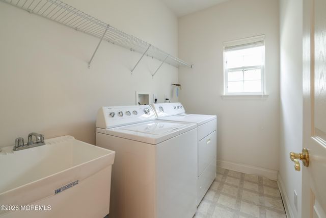 30 Silver Lake Drive, Barnegat, NJ 08005
