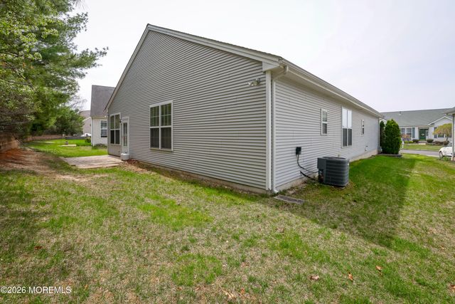 30 Silver Lake Drive, Barnegat, NJ 08005