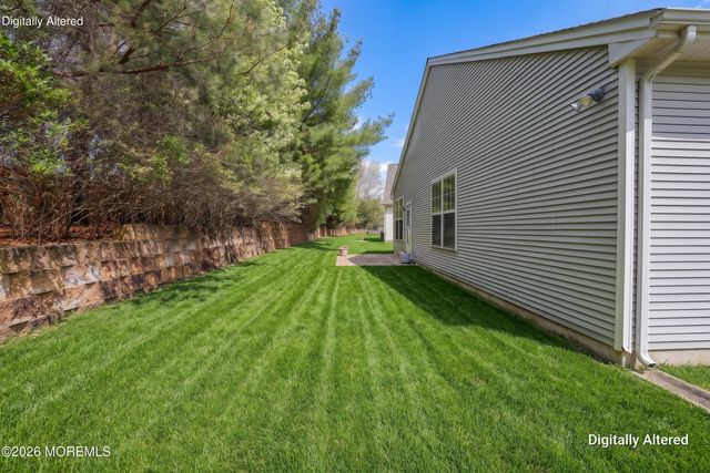 30 Silver Lake Drive, Barnegat, NJ 08005