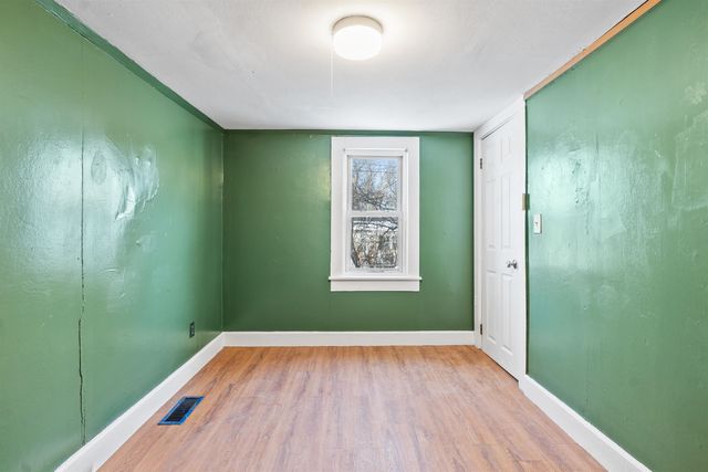 11 Putnam Road, Newport, NH 03773