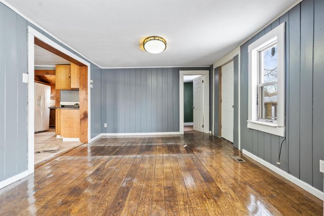 11 Putnam Road, Newport, NH 03773