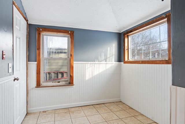 11 Putnam Road, Newport, NH 03773