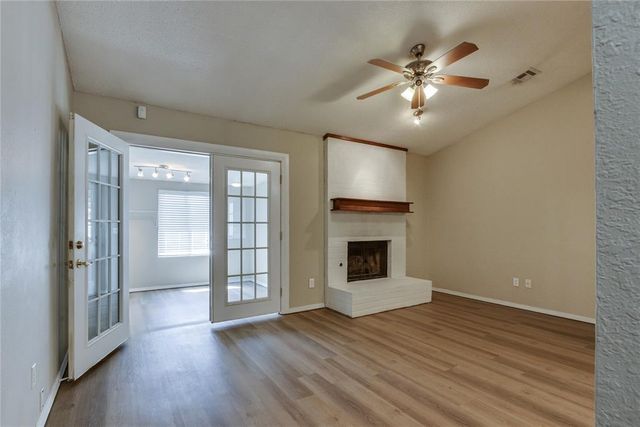 12316 SW 14th Street, Yukon, OK 73099