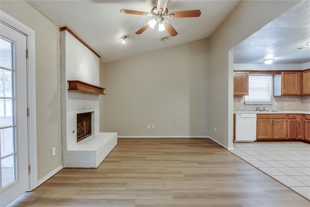 12316 SW 14th Street, Yukon, OK 73099