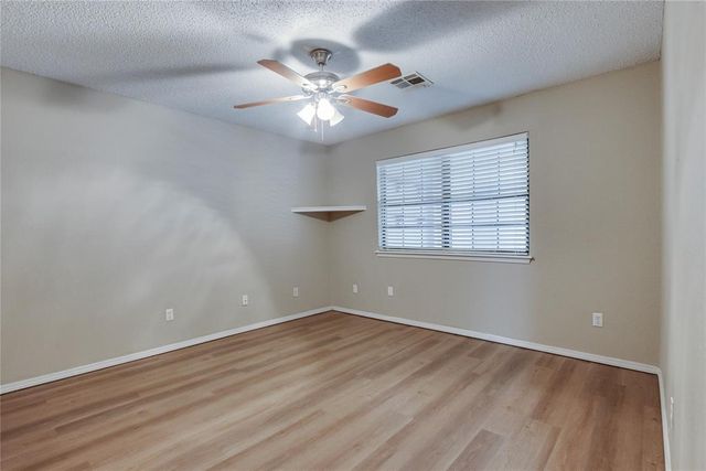 12316 SW 14th Street, Yukon, OK 73099