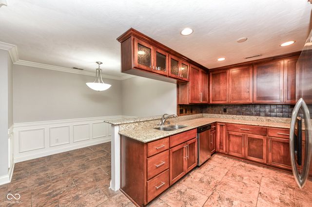 8690 Jaffa Court West Drive 35, Indianapolis, IN 46260