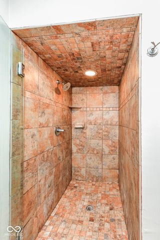 8690 Jaffa Court West Drive 35, Indianapolis, IN 46260