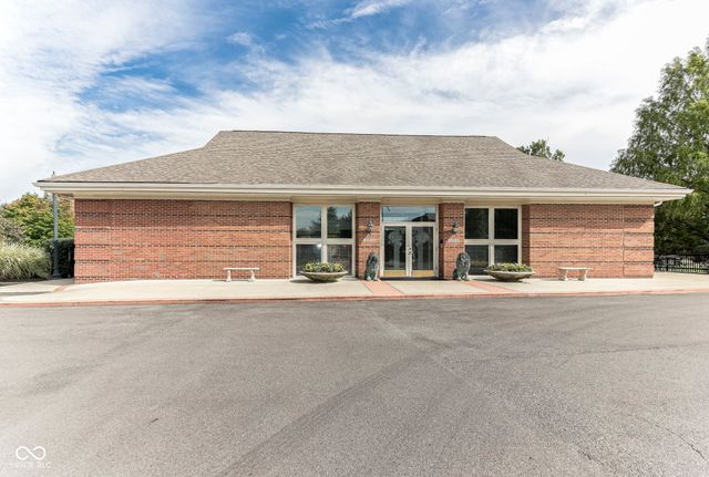 8690 Jaffa Court West Drive 35, Indianapolis, IN 46260