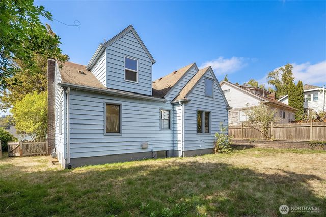 3838 38th Avenue S, Seattle, WA 98118